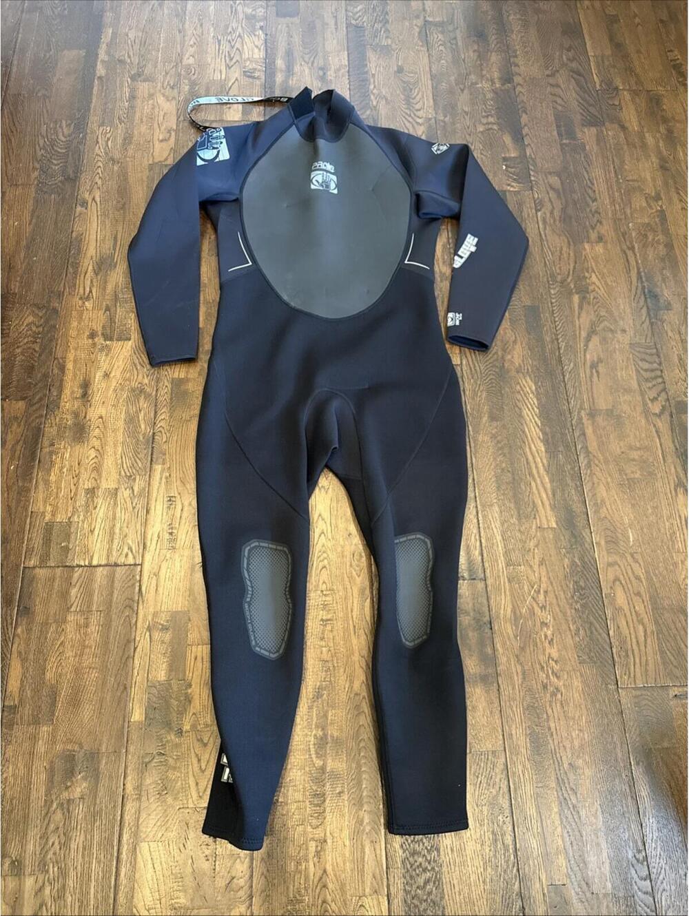 Body Glove PRO 3 Full Wetsuit — Men’s 2XXL — 3/2mm — Black (9135‑BLK) — NEW!